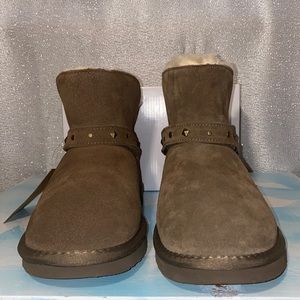 BearPaw Women Jade Cow Suede Boots